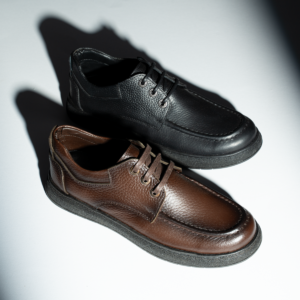 حذاء classic leather